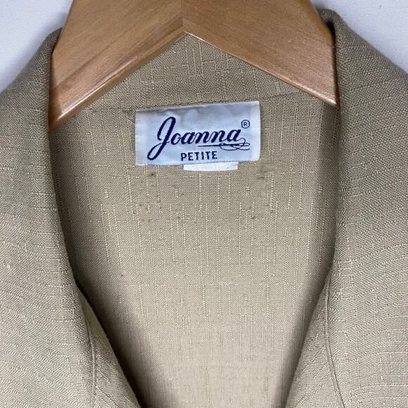 Joanna Petite| Women's vintage beige collared jacket blazer - Picture 4 of 16